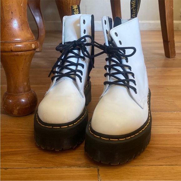Dr. Martens Shoes - Dr Martens Air Wair Boots NWOT Size 8 Platform Bex